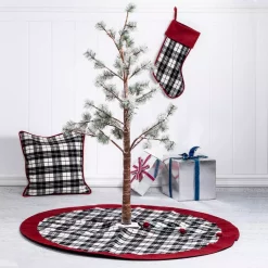 Glitzhome 20 In. L Black And White Plaid Fabric Christmas Stocking 11 Glitzhome 20 In. L Black And White Plaid Fabric Christmas Stocking -Indoor-Christmas-Decorations Sales unnamed file 521